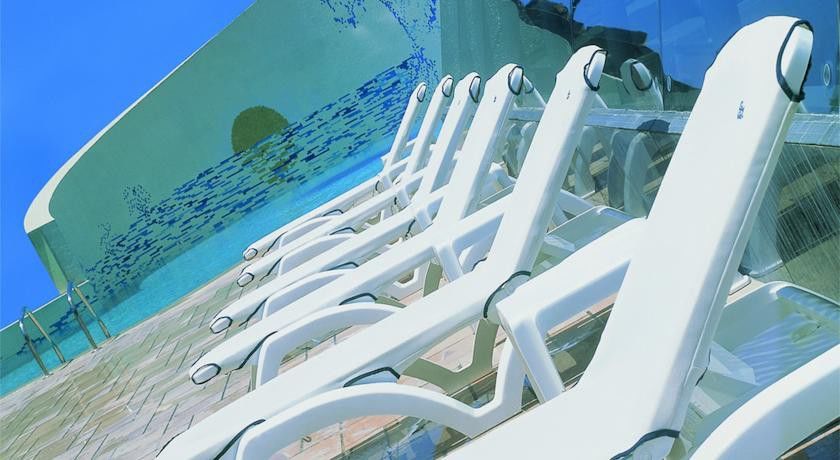 Hotel Ramada Plaza By Wyndham Beirut Raouche Exterior foto